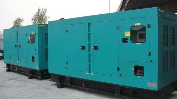 梁平康明斯400kw大型柴油二手发电机组